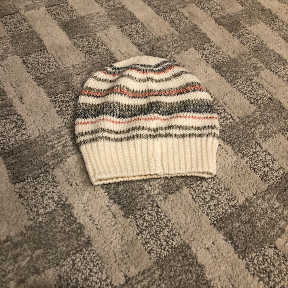 Aerie winter hat